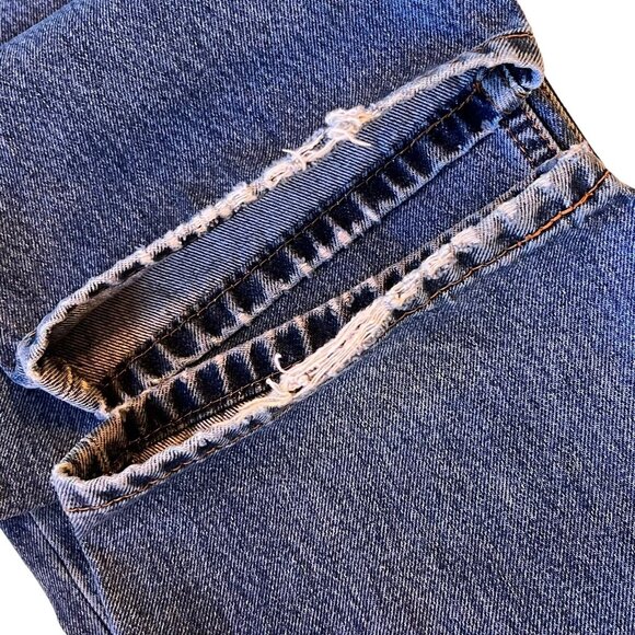 Levi Strauss 550 Mens Blue Jeans Size 36 x 30 5 pocket Classic Medium Wash Pants - Picture 7 of 13